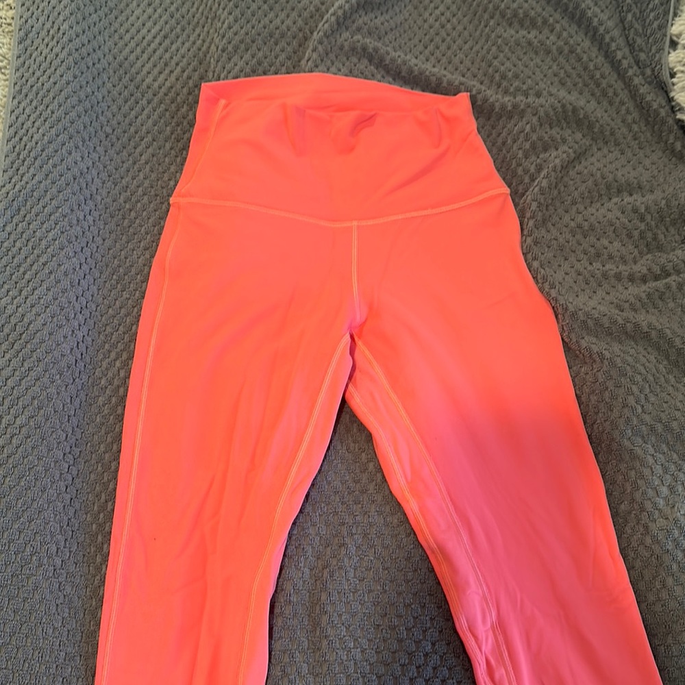Buttery soft Lululemon align pink pants size 6.